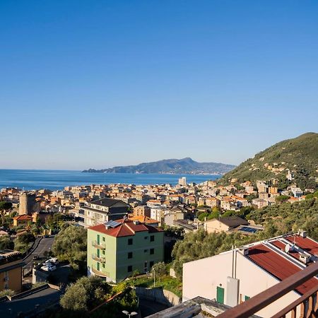 Apartamento 093 - Casa Panorama, Vista Mare E Vista Portofino, 500 Metri Centro Di Chiavari, Posto Auto Gratis Incluso Exterior foto