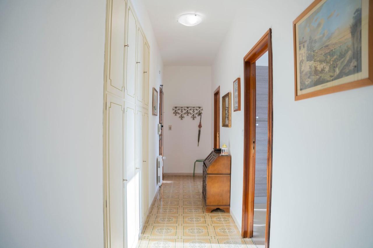 Apartamento 093 - Casa Panorama, Vista Mare E Vista Portofino, 500 Metri Centro Di Chiavari, Posto Auto Gratis Incluso Exterior foto