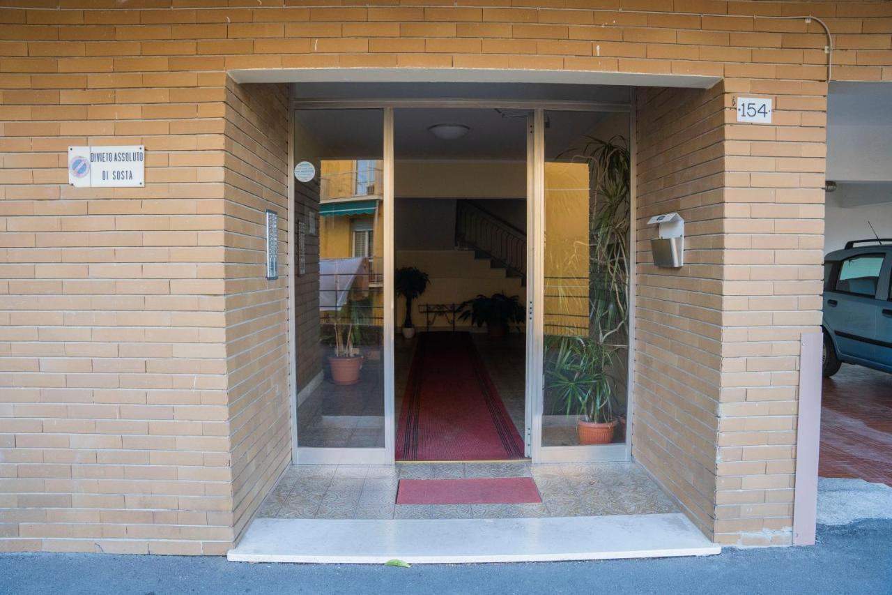 Apartamento 093 - Casa Panorama, Vista Mare E Vista Portofino, 500 Metri Centro Di Chiavari, Posto Auto Gratis Incluso Exterior foto