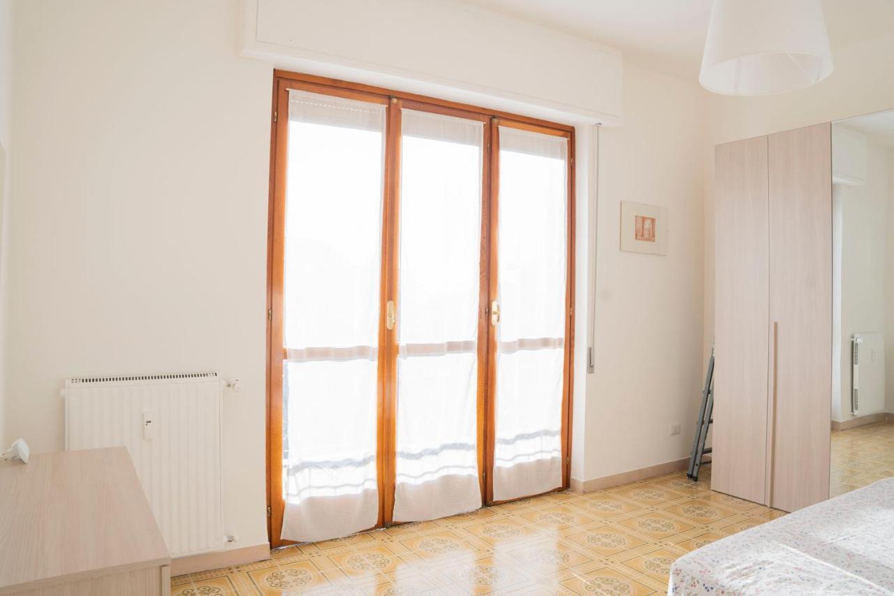 Apartamento 093 - Casa Panorama, Vista Mare E Vista Portofino, 500 Metri Centro Di Chiavari, Posto Auto Gratis Incluso Exterior foto